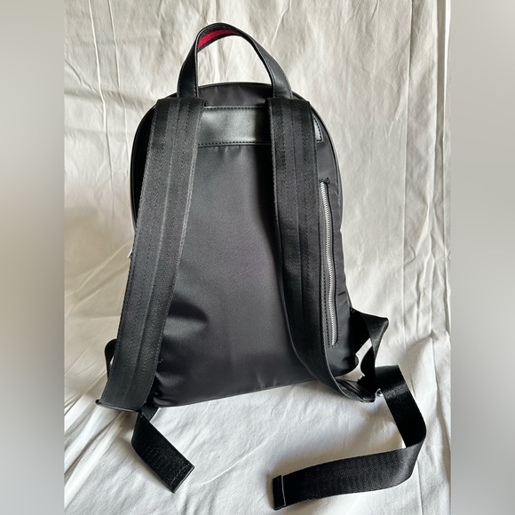 Burberry-Like Black Backpack - Picture 3 of 13